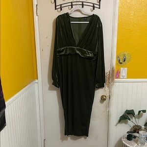 SHEIN Elegant Dark Green Long Sleeve Dress